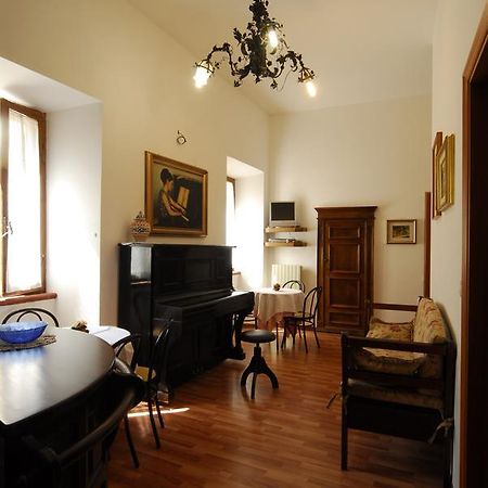 קאסקיה B&B Palazzo Sassatelli מראה חיצוני תמונה