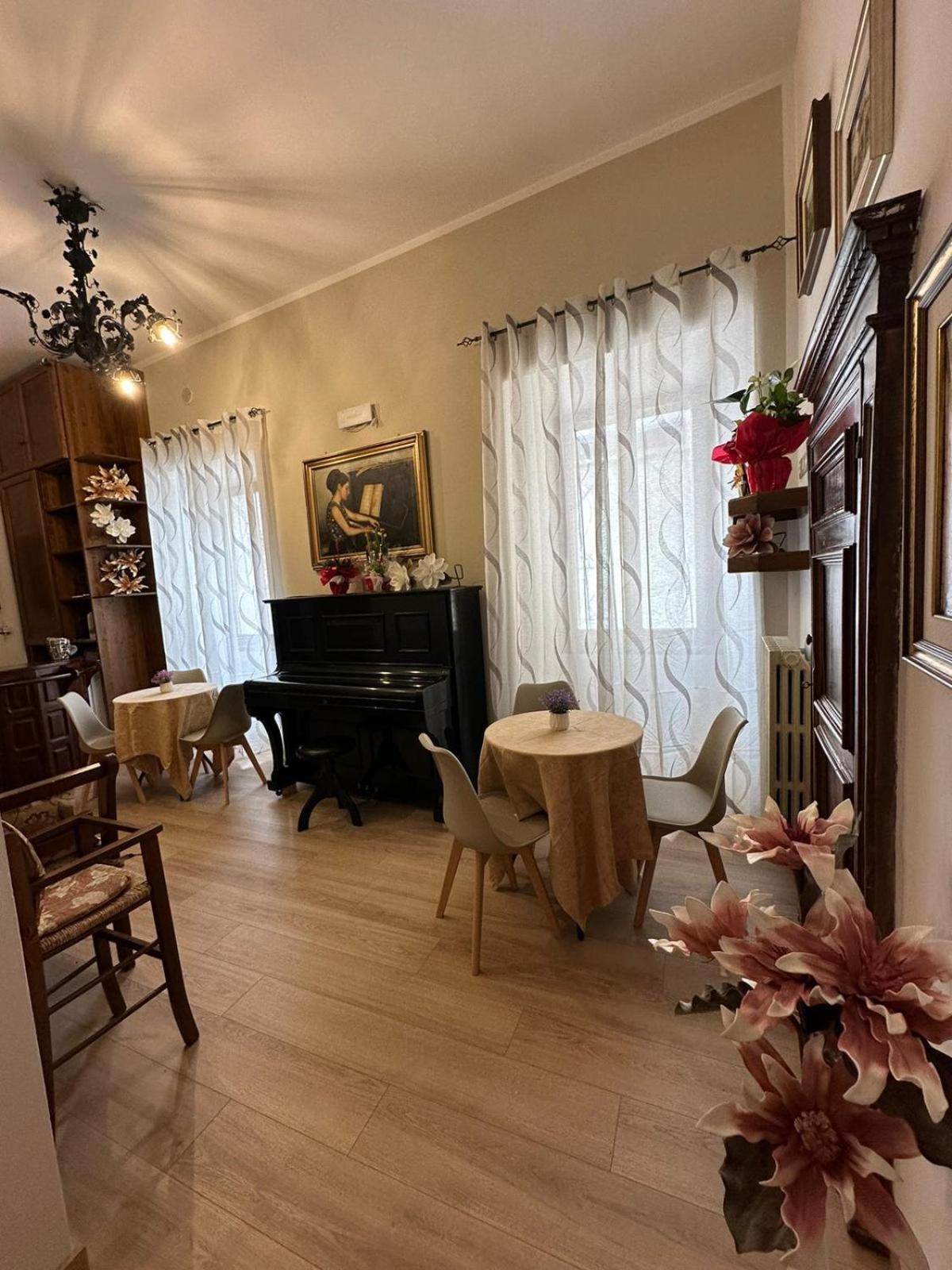 קאסקיה B&B Palazzo Sassatelli מראה חיצוני תמונה