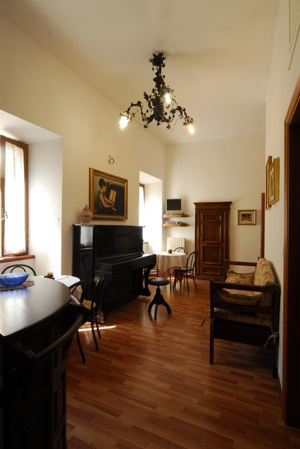 קאסקיה B&B Palazzo Sassatelli מראה חיצוני תמונה