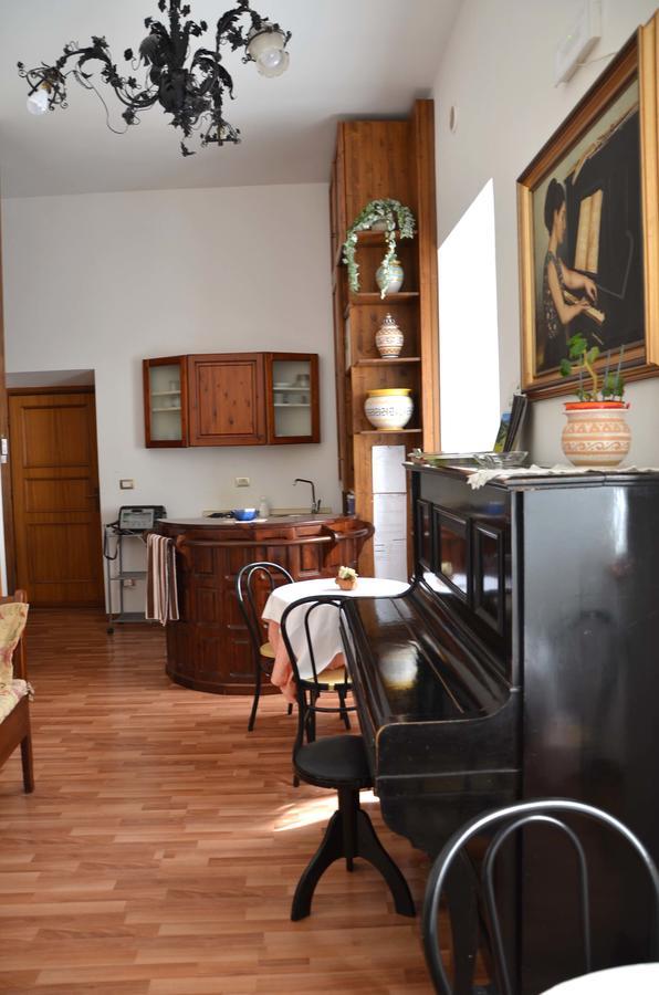 קאסקיה B&B Palazzo Sassatelli מראה חיצוני תמונה